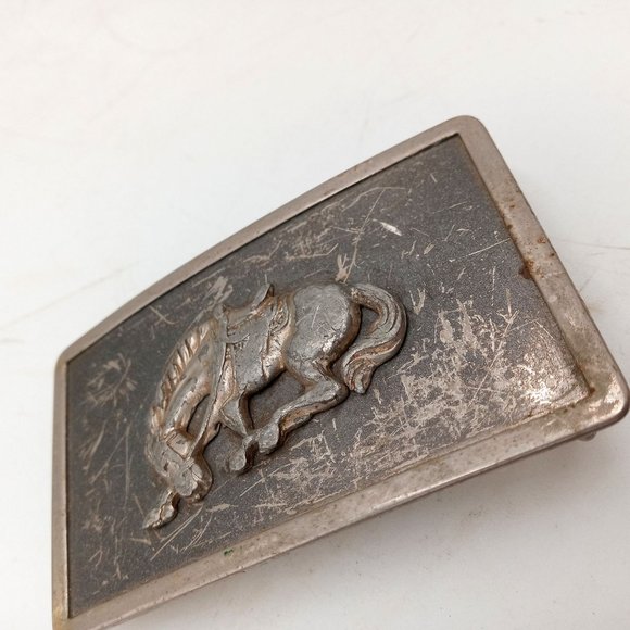 Distressed Horse Belt Buckle Vintage Cowboy Rodeo Lyntone Country Western Wear - Picture 6 of 9